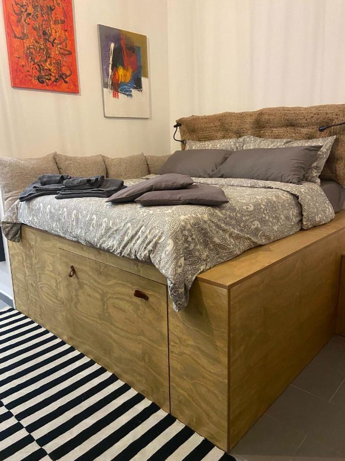 Via Calefati Land Appartement Bari Buitenkant foto